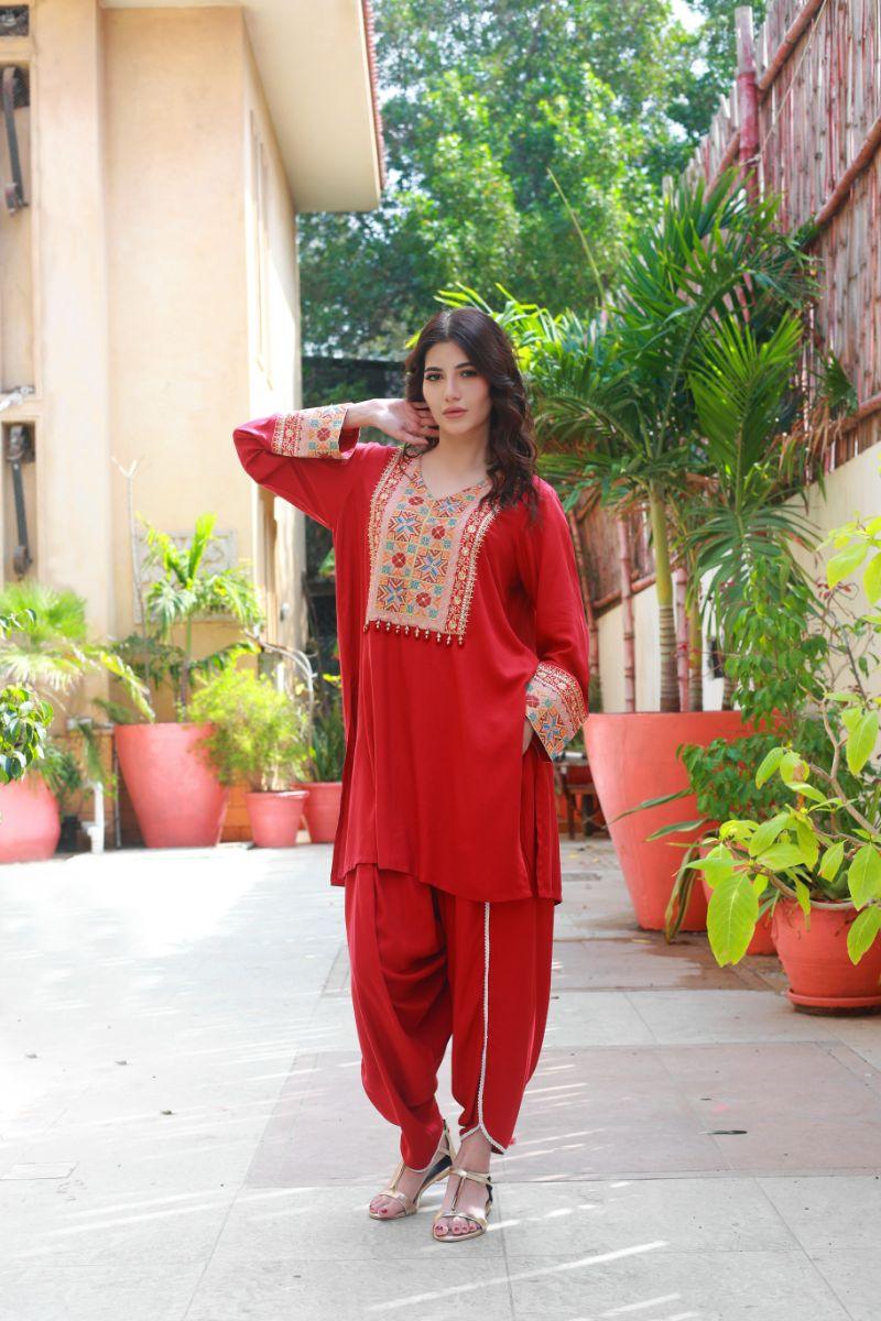 Huma Adnan - Rasberry - Linen - Maroon - 2 Piece - Stitched