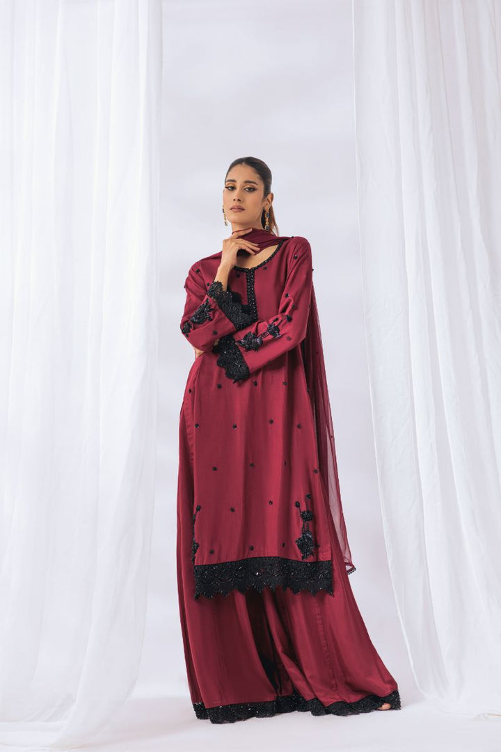 Khayal by Shaista Hasan - Scarlet beauty - Pure Georgette - 3 Piece