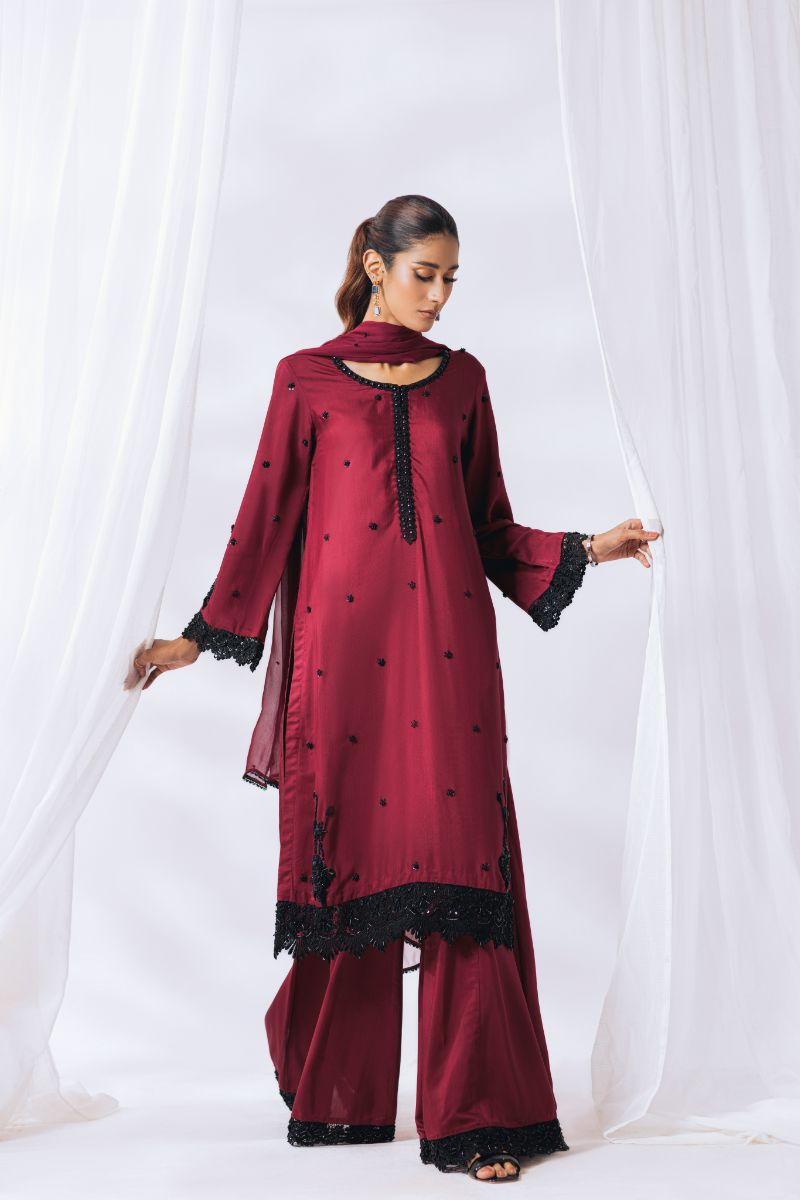 Khayal by Shaista Hasan - Scarlet beauty - Pure Georgette - 3 Piece