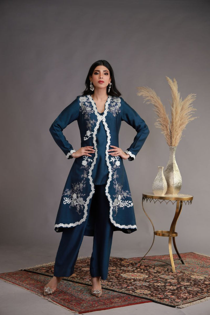 Shamaeel - WFE-07 - Velvet & Khaadi Silk - 2 Piece