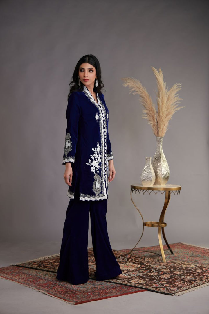 Shamaeel - WFE-09 - Velvet & Khaadi Silk - 3 Piece