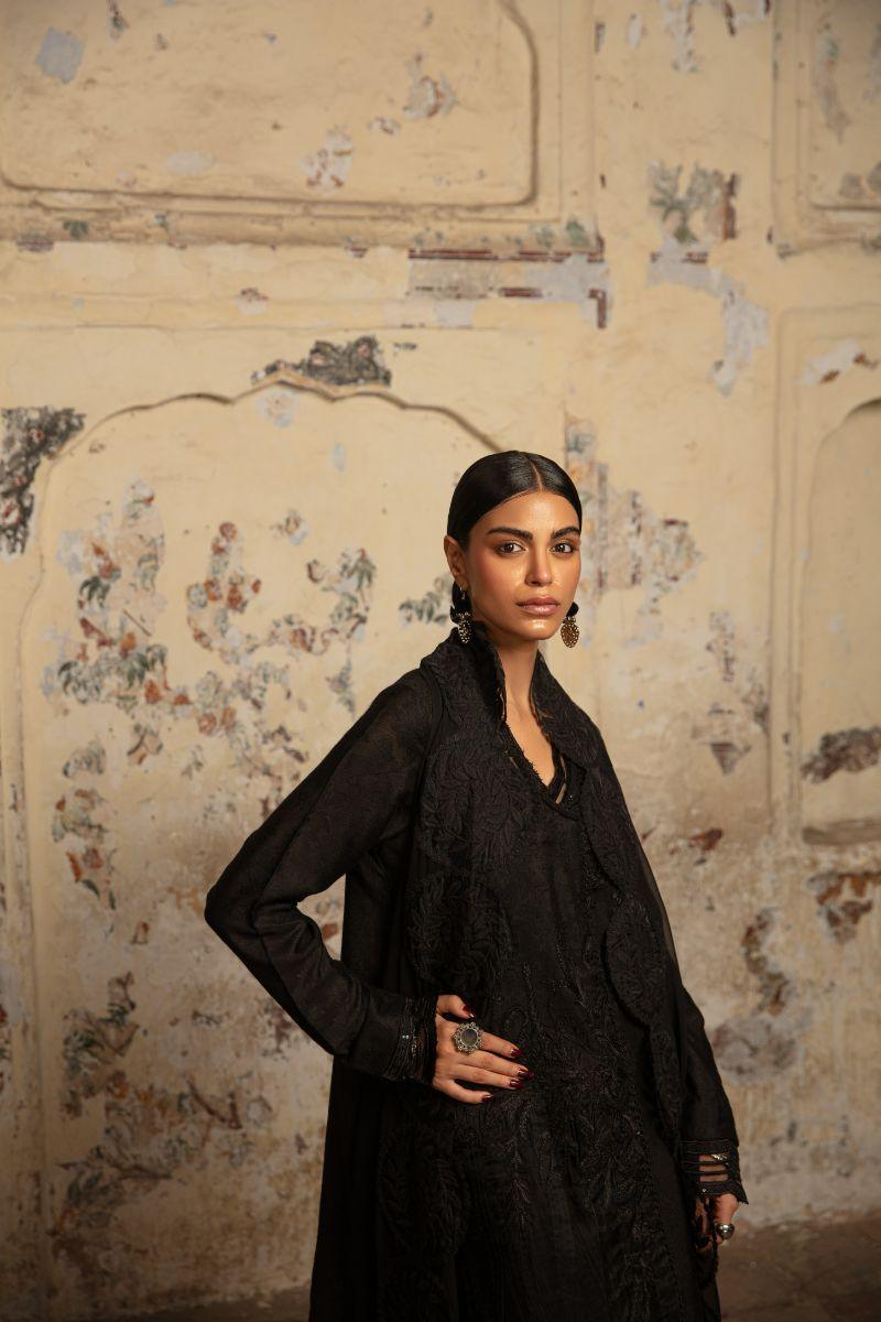 Nilofer Shahid - Zehra - Azal Capsule Collection SS 24