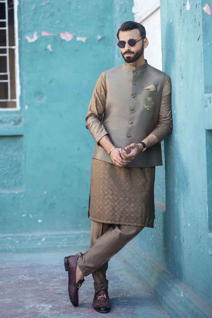 Deepak Perwani  - mof1900 & jkt1451 - Mehndi Green - Jacquard - 3 Piece