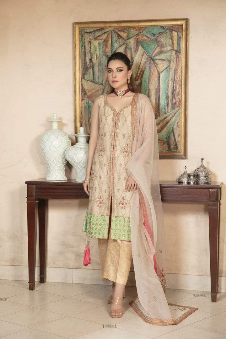 Yasmin Zaman - Beige Mysore Net Shirt with Jamawar Pants and Organza Dupatta - F-177