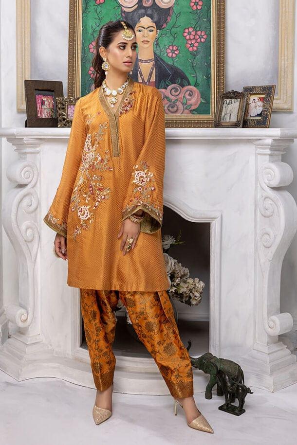 Nilofer Shahid - Sandstone - Khushiyon Kay Maukay Collection - Studio by TCS