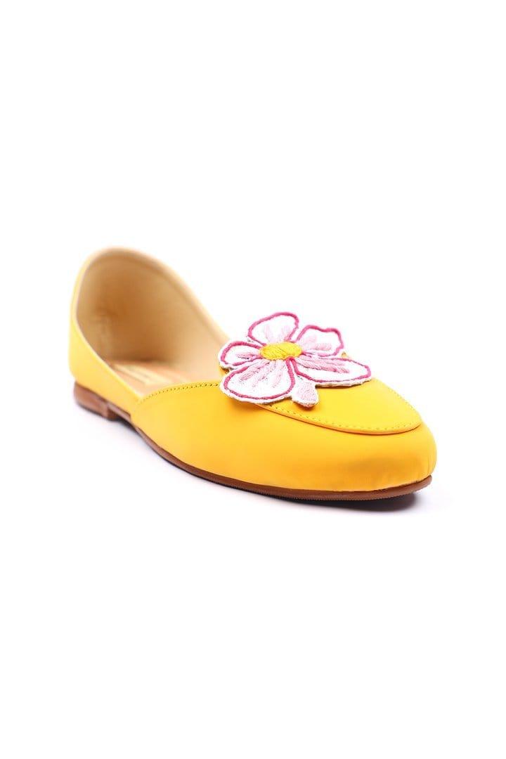 Chapter 13 - Yellow Jasmine Loafers - 19745