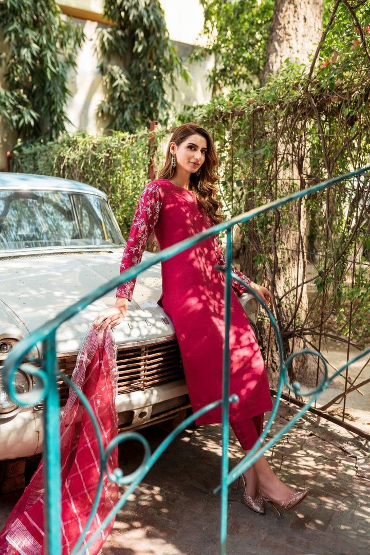 Natasha Kamal - Deep Red Raw Silk Shirt and Pants with Organza Dupatta - 3 Pieces - Studio by TCS