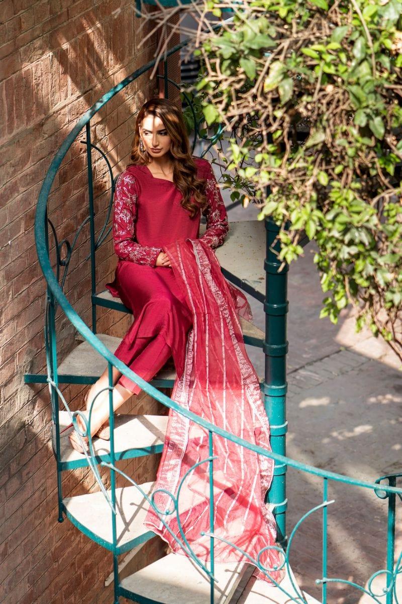 Natasha Kamal - Deep Red Raw Silk Shirt and Pants with Organza Dupatta - 3 Pieces - Studio by TCS