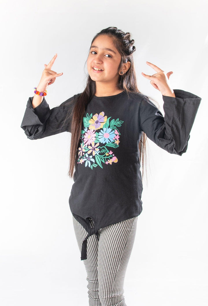 Modest - Black Floral girl T-Shirt