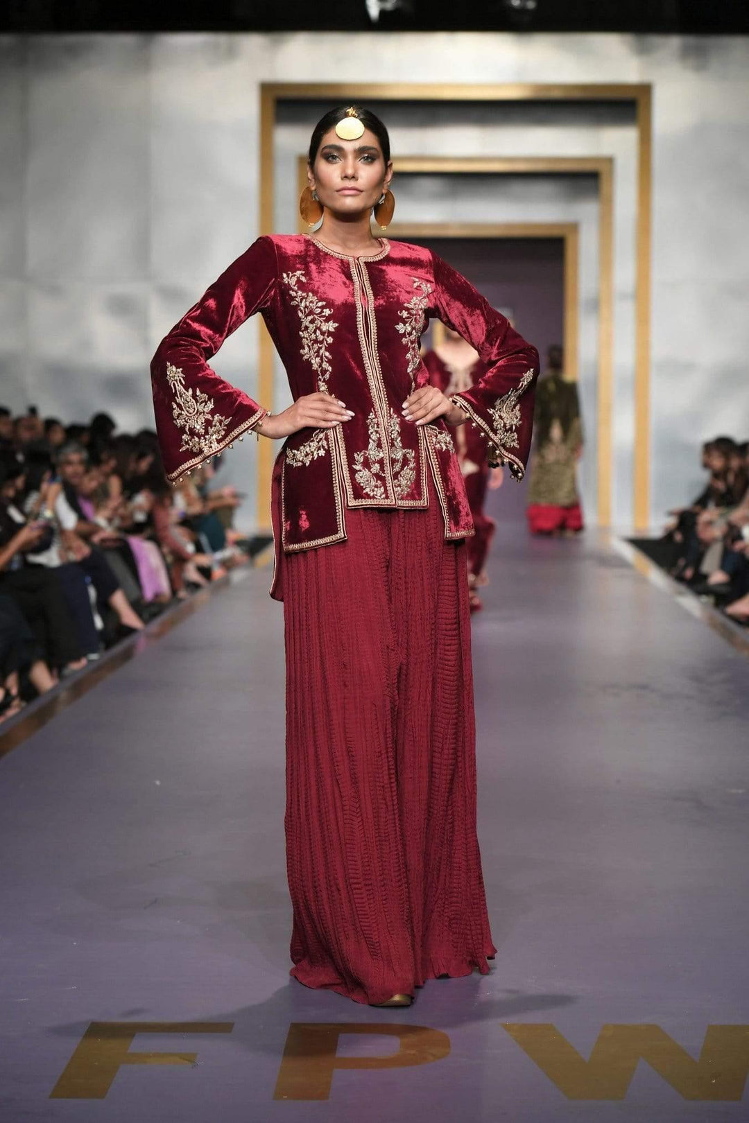 Yasmin Zaman - M Velvet Jacket and Pants - F-191