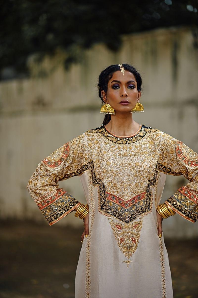 Sanam Chaudhri - Raw Silk Embroidered White Kurta, Izzar & Dupatta 3 Piece - Studio by TCS