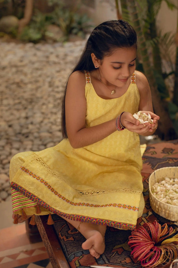 Shehrnaz - Yellow Chikan Long Shirt With Matching Azaar – SHKK-1097 - Studio by TCS